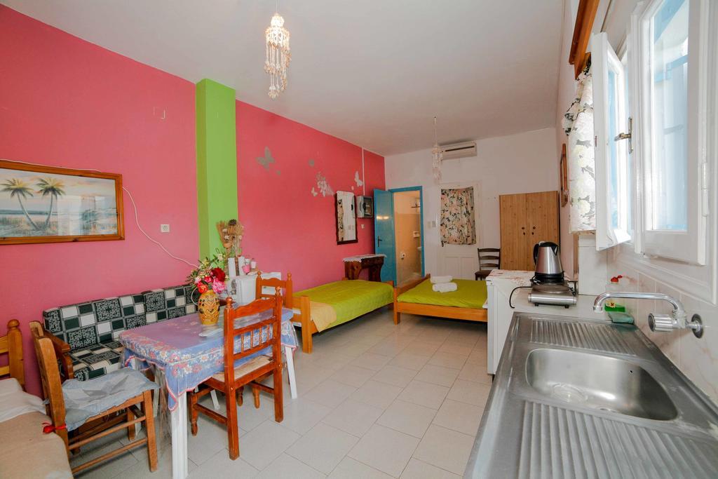 Mira Mare Studios Lipsi Chambre photo