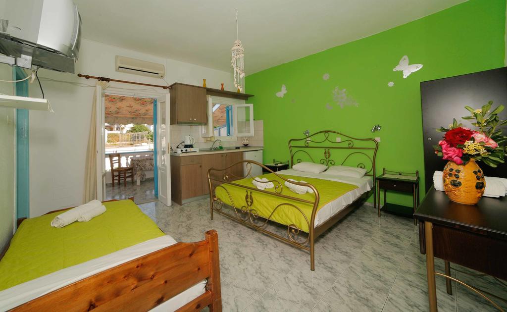 Mira Mare Studios Lipsi Chambre photo